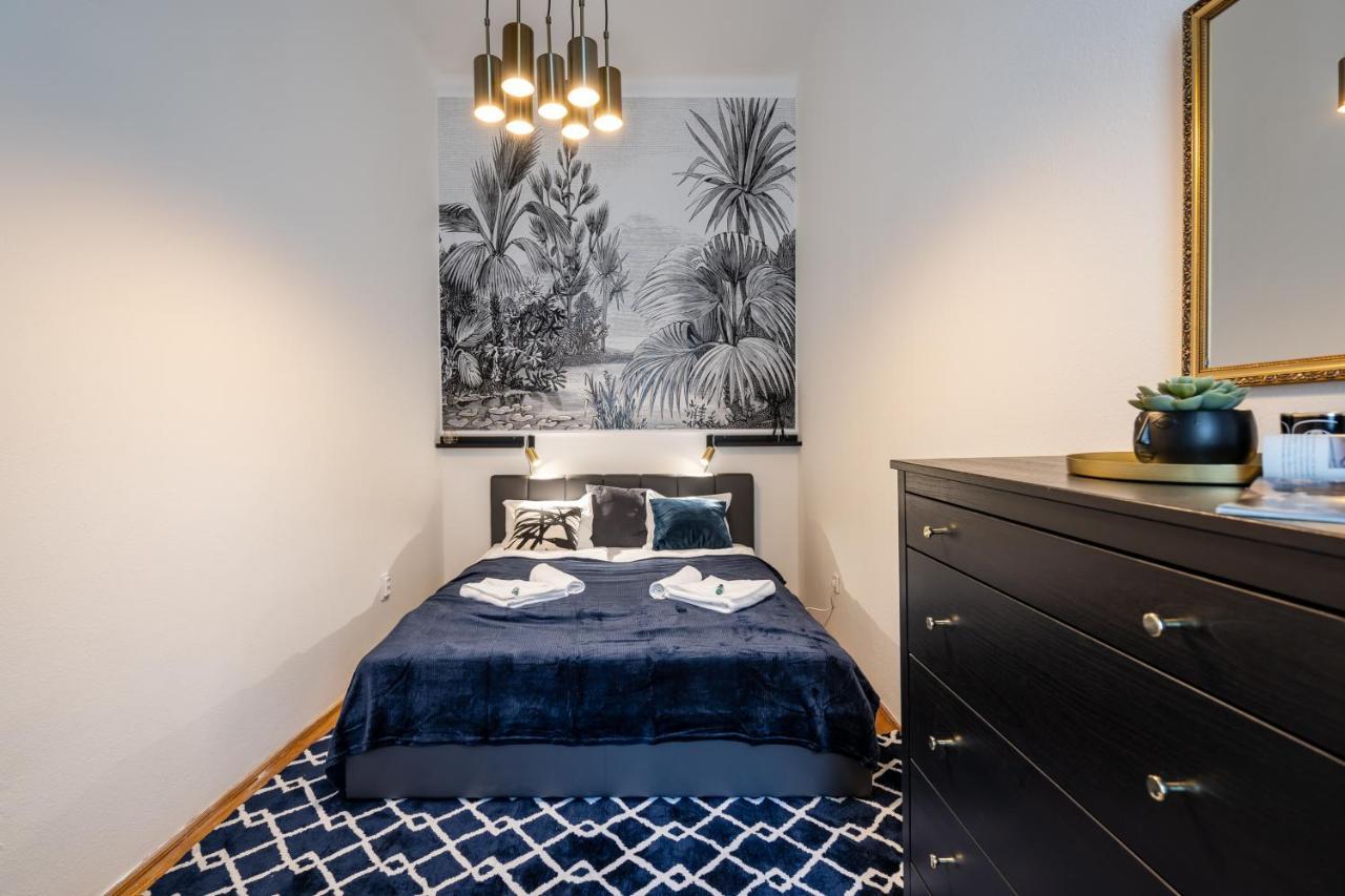 Bpr Stollar Apartment, Danube View 2