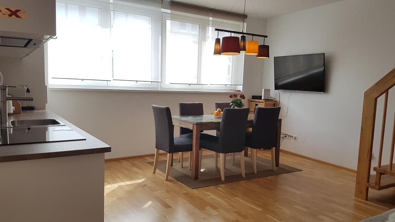 Moderne Maisonette Mit Terrasse