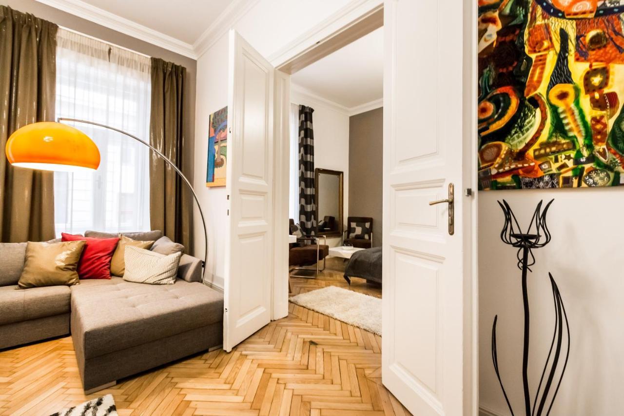 Urbano Styles Downtown Budapest 2