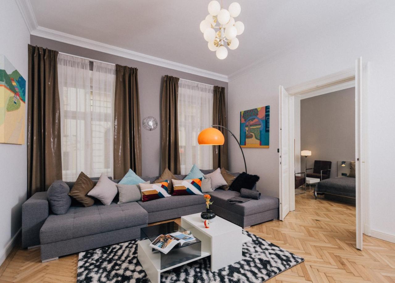 Urbano Styles Downtown Budapest 1