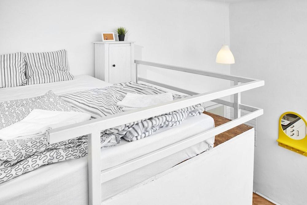 Legendary Ernesto II 2