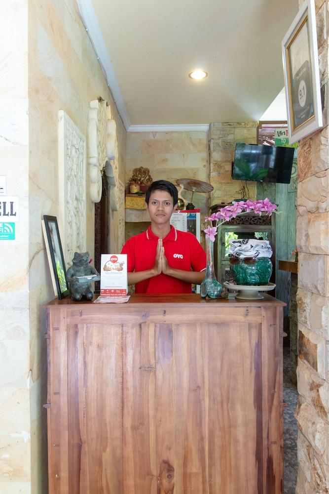 Oyo 401 the Frog Homestay Sanur 2