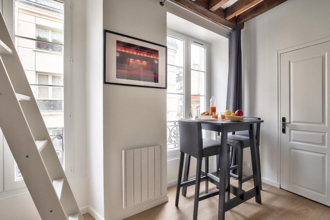 Lovely Mezzanine Studio in the Heart of Paris 3m 2