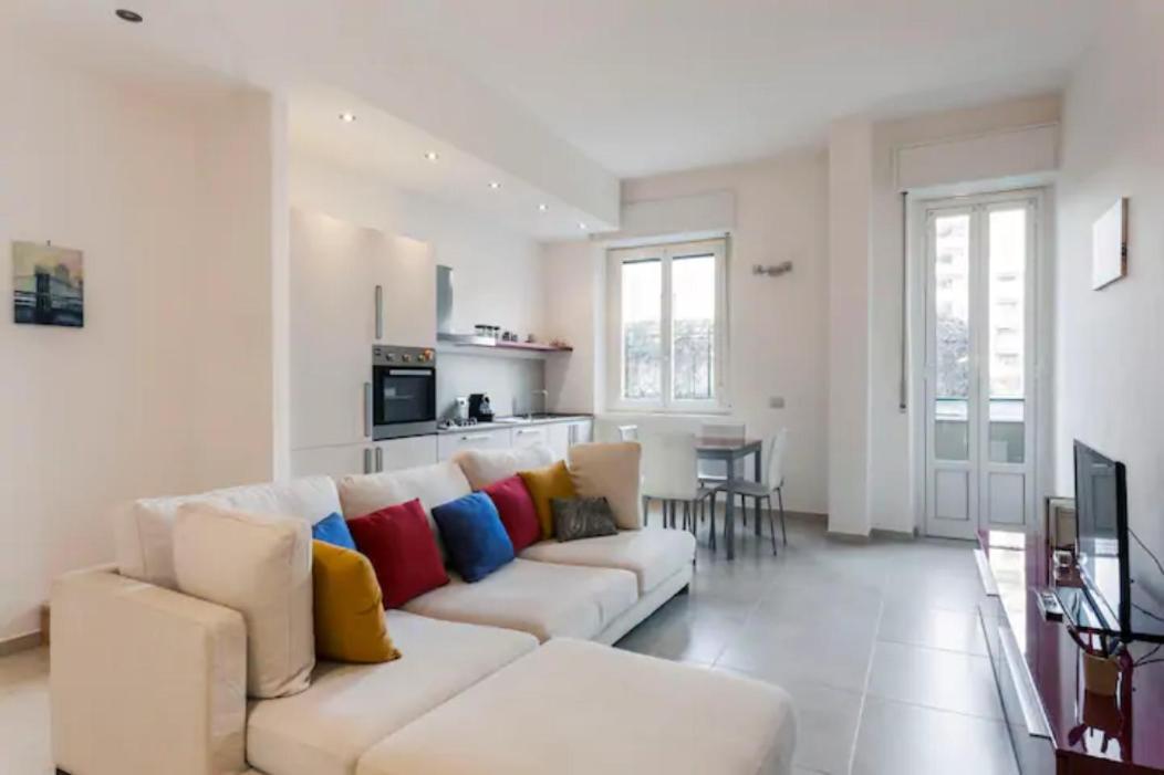 Loreto & Stazione Centrale Cozy Apartment