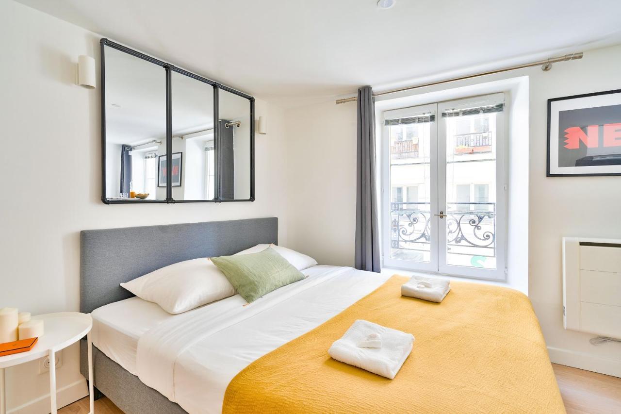 New And Bright Studio in the Heart of Paris (1g) 1