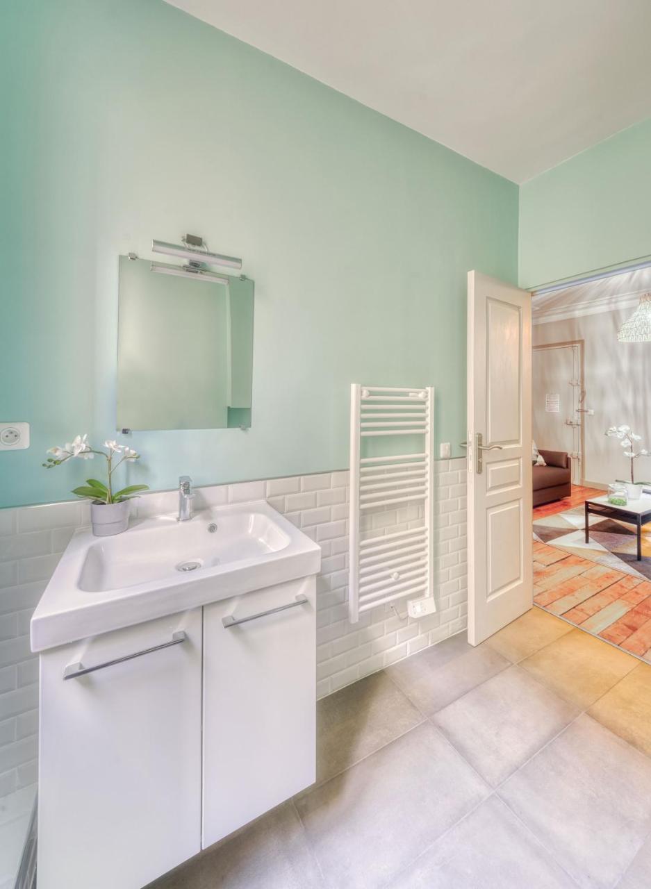 1631 Unique Flat Near Louvre & Palais Royal 2