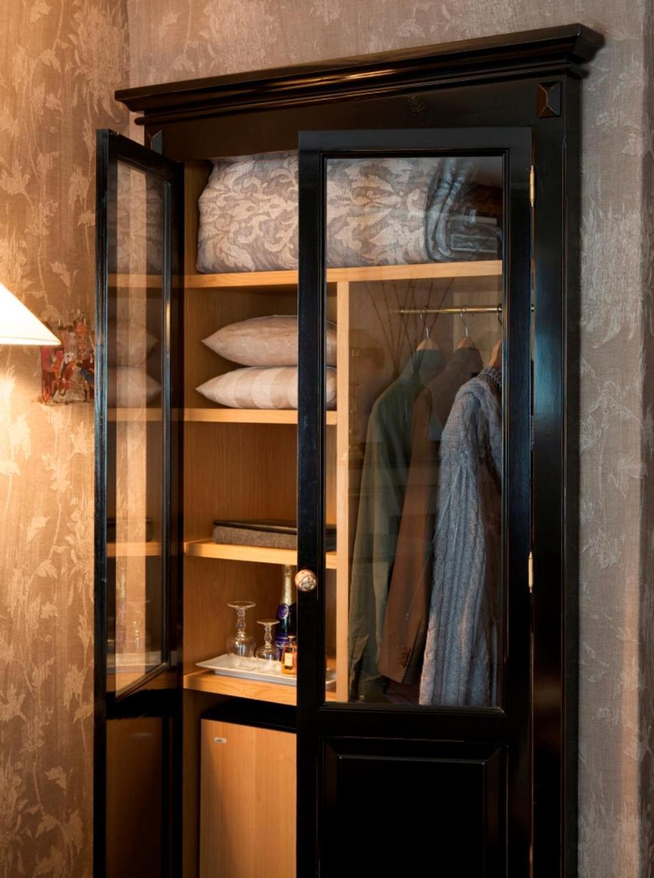 Hotel du Romancier 1