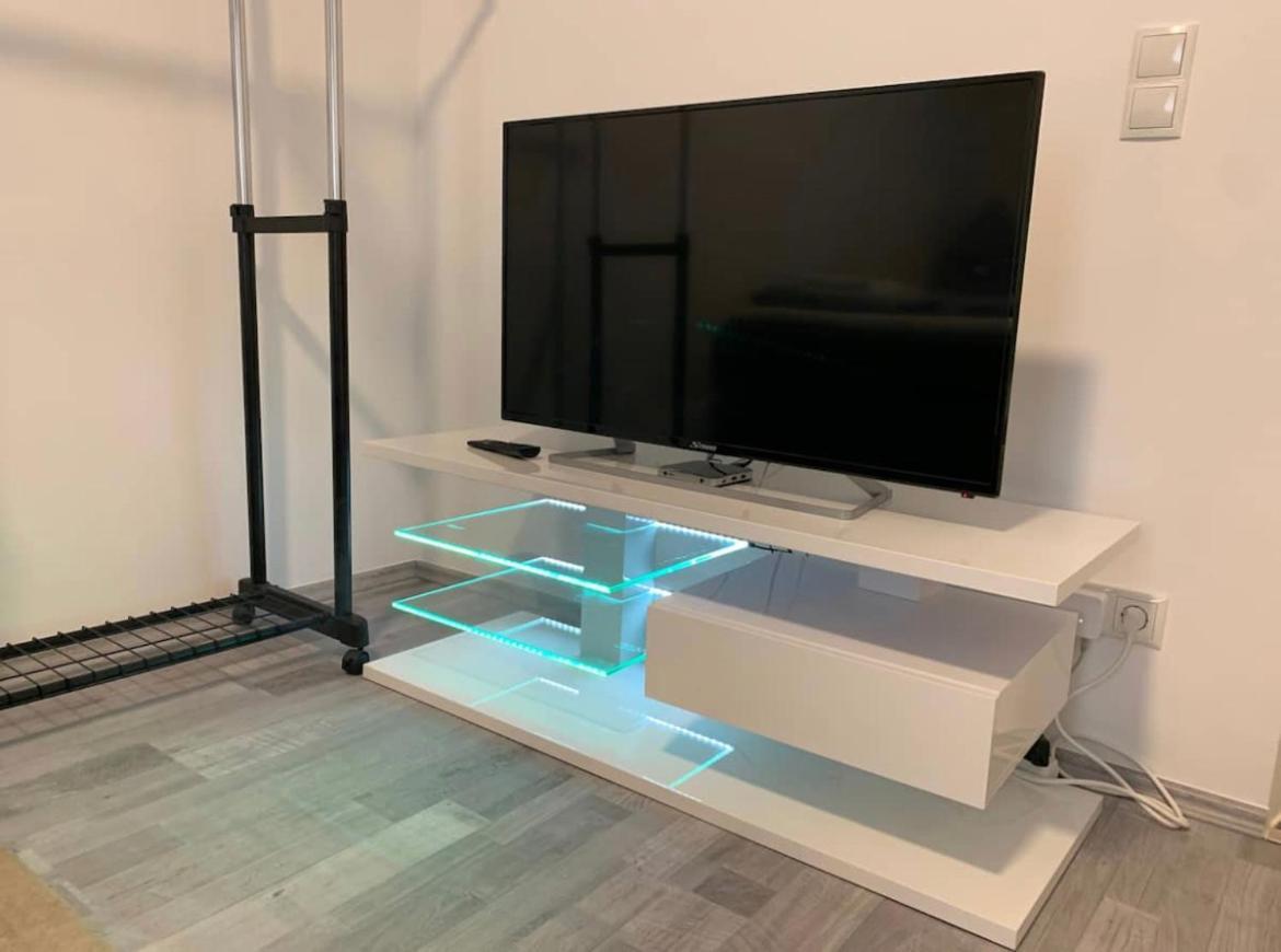 Nice Apartment, Near Vienna Center 2 1