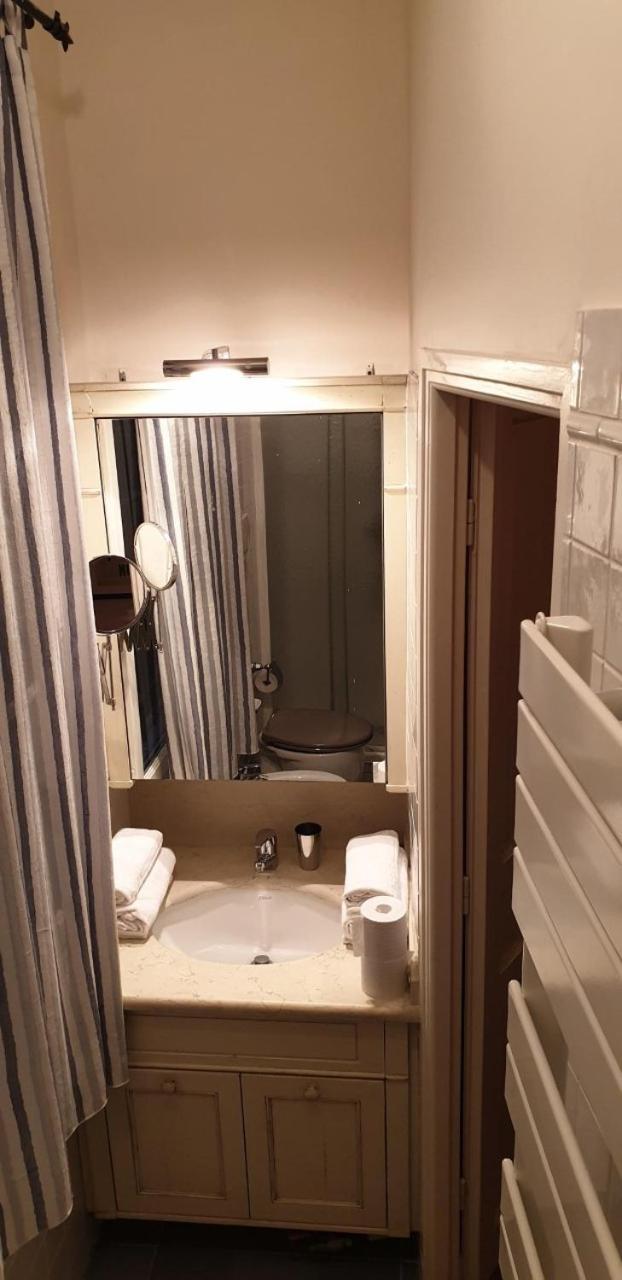 Transparent Marais 1