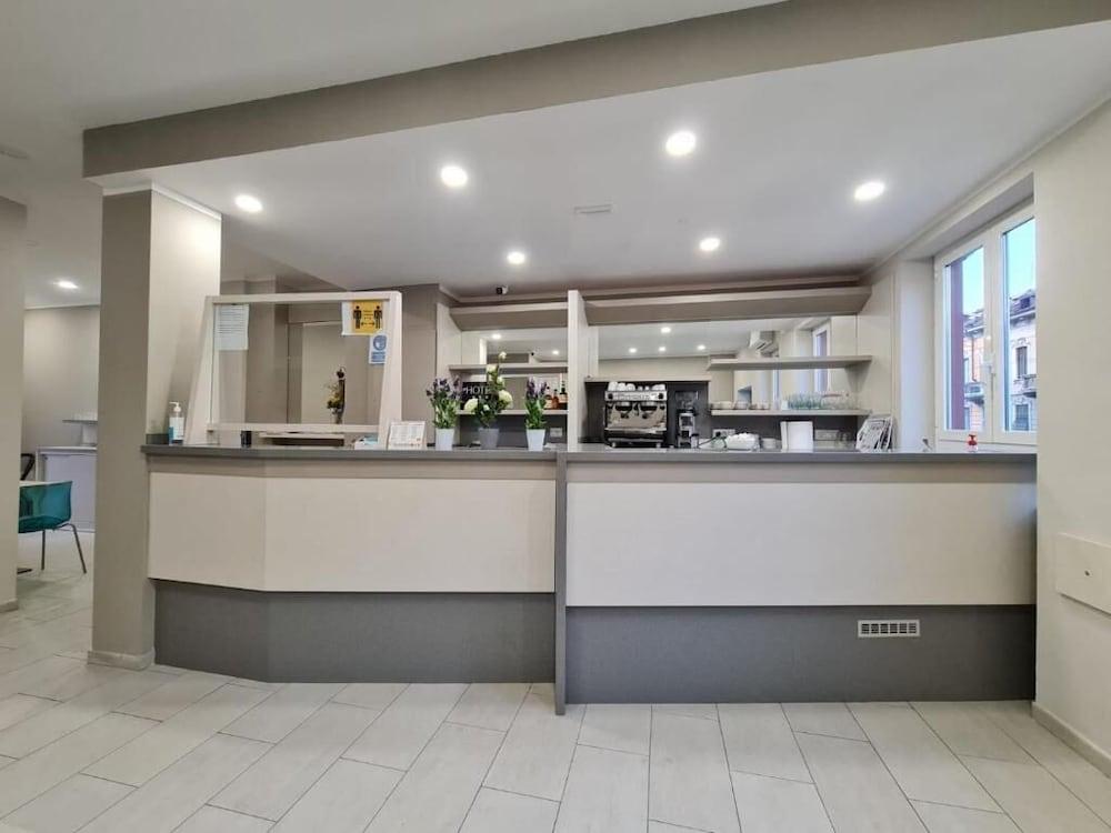 Hotel City 20 (Adults only) 1