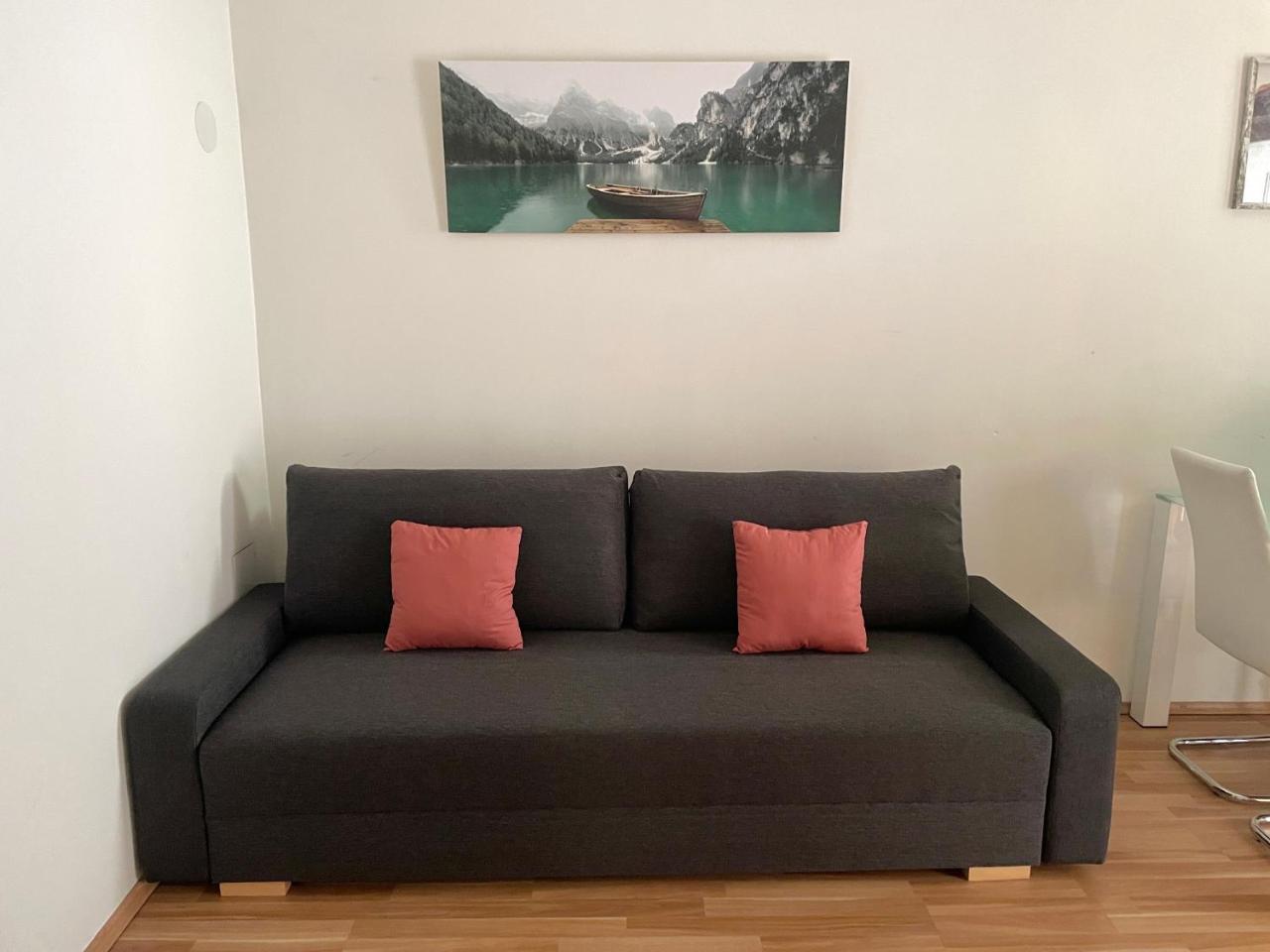 1 Bedroom Apartment Near Central Station 2