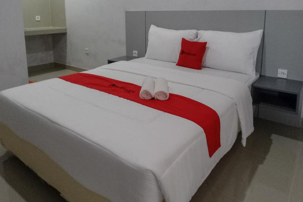 Reddoorz @ Jalan Gunung Talang Mahendradatta 1