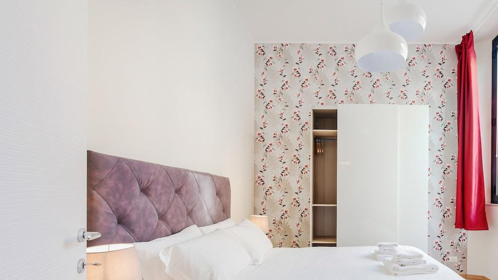 Mi-Brgz1a1 Bergonzoli Place - Bilo a - Eva 2