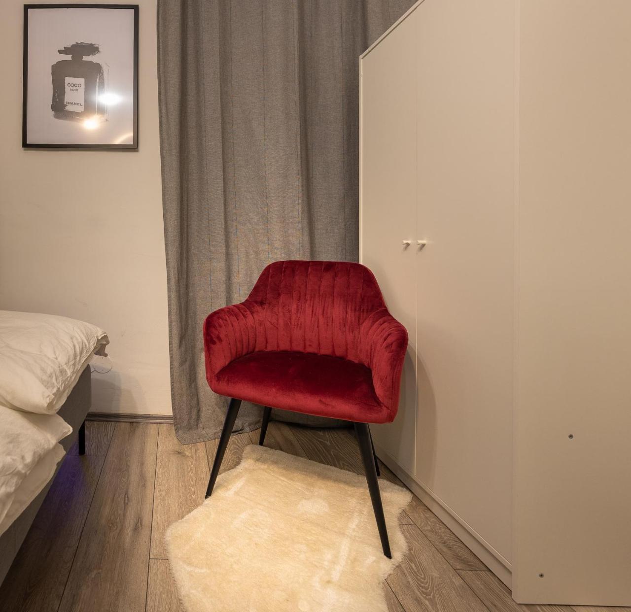 Radiant Premium Apartments-Muhrengasse 1