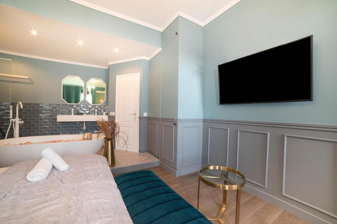 The Parisian Blue Eiffel Tower 1