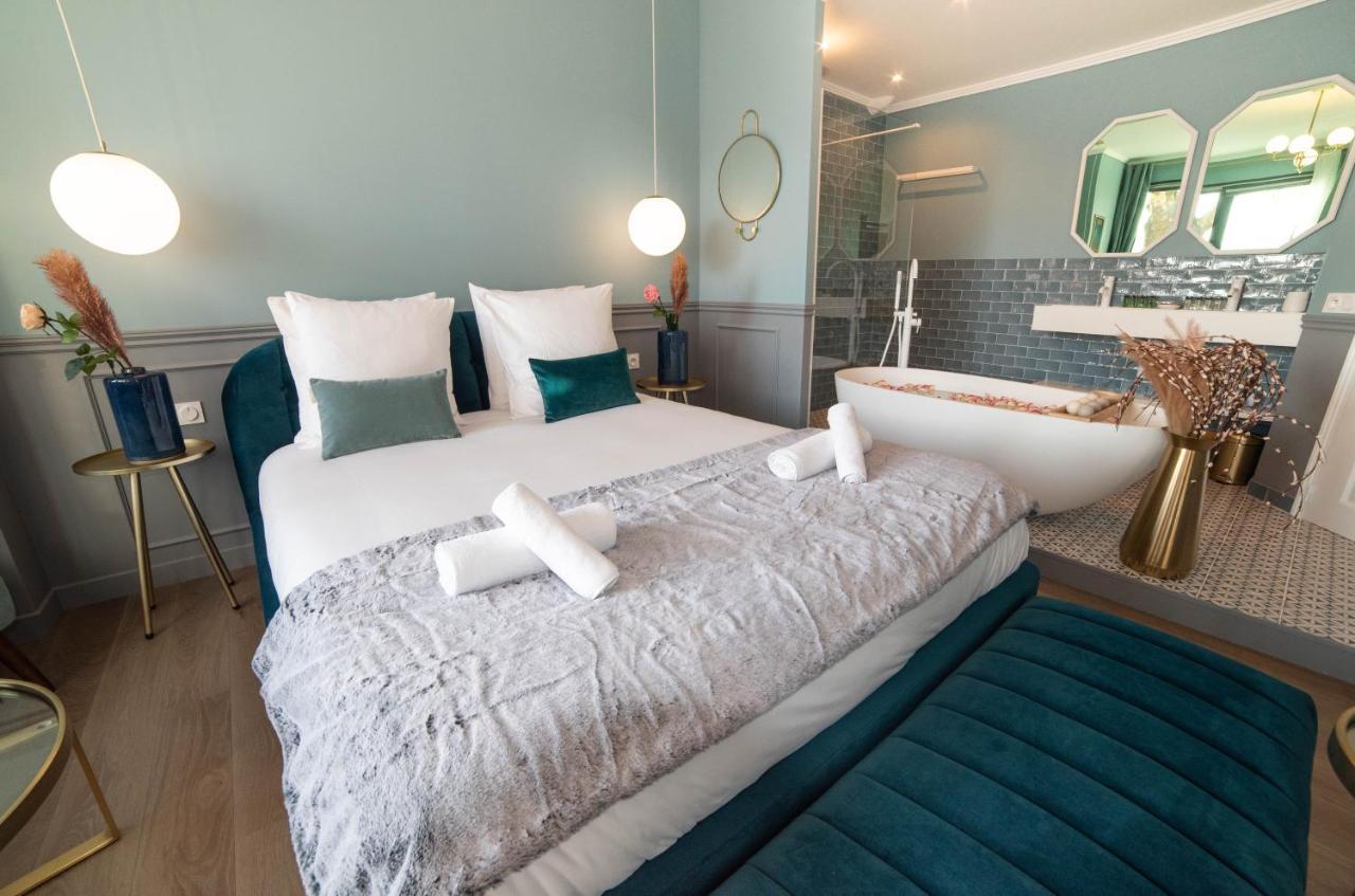 The Parisian Blue Eiffel Tower 2