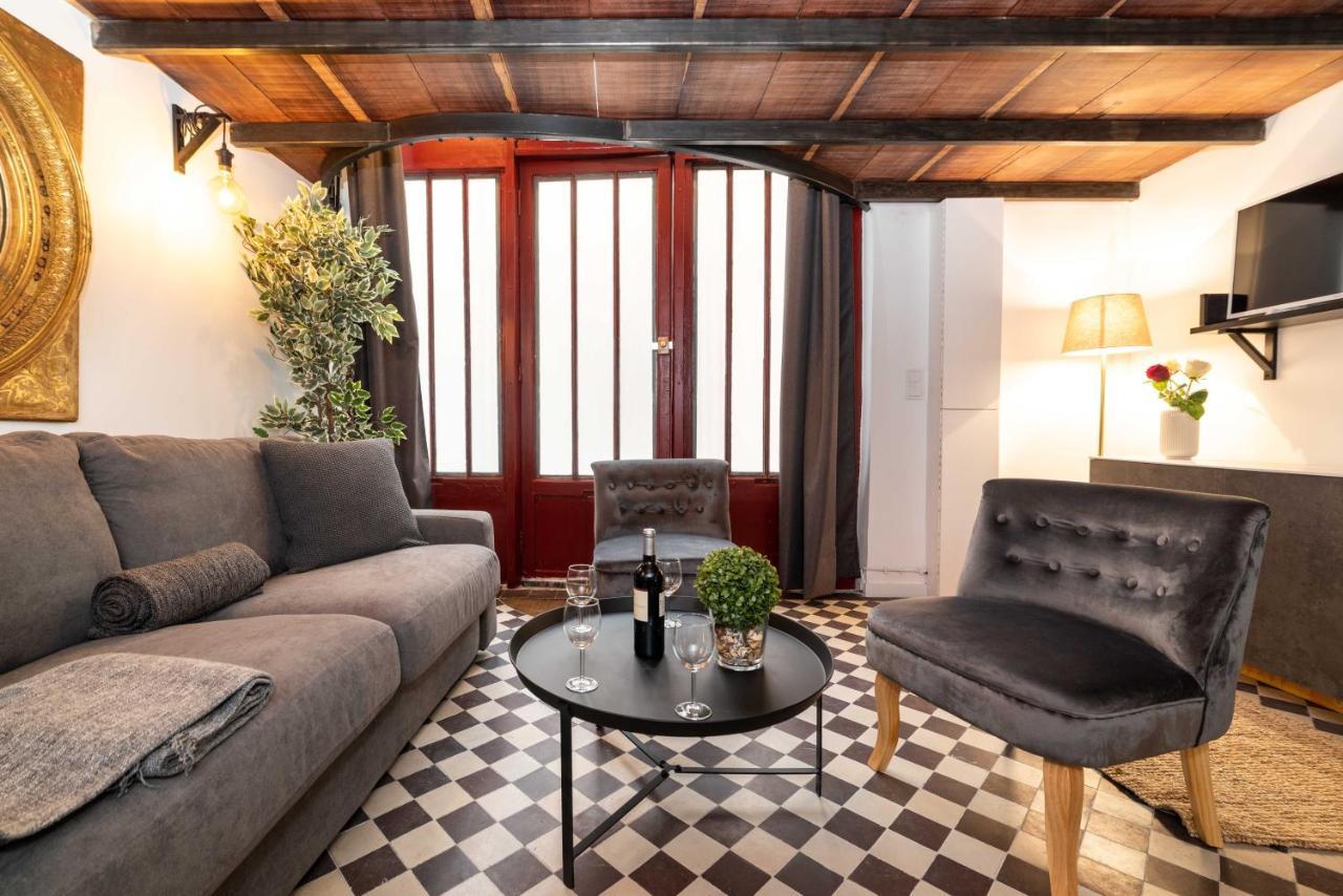 Architect's Triplex - Haut Marais (Adults Only)