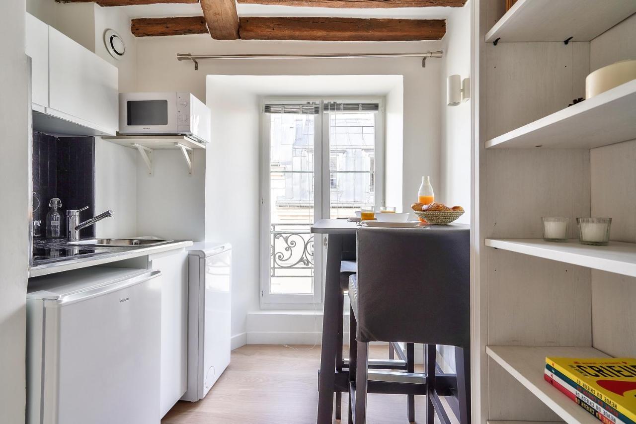 New Cocoon Duplex for 2 in the Heart of Paris (5d) (Adults Only) 1