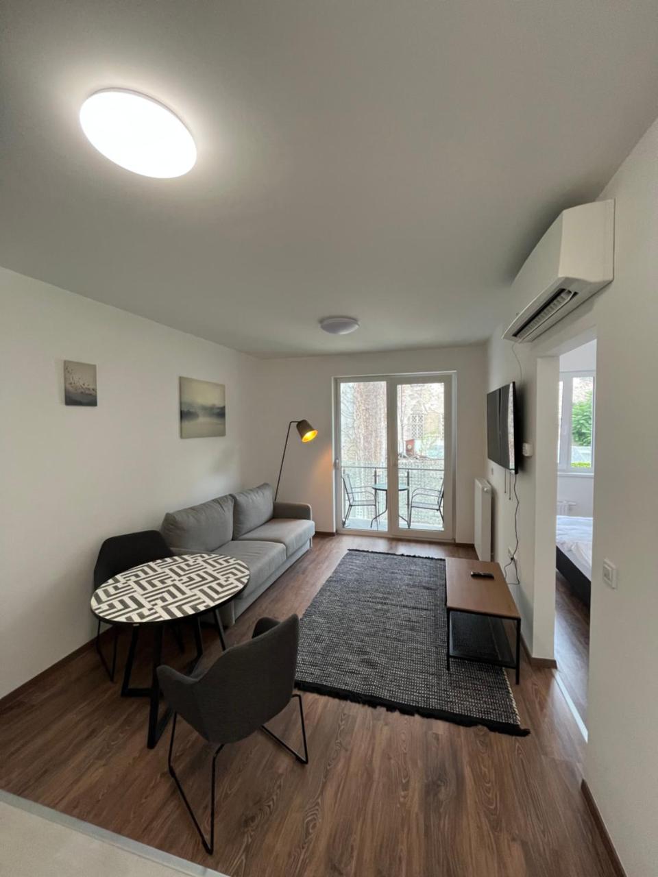 B 205, Apartments in the Heart of the Jewish Quarter