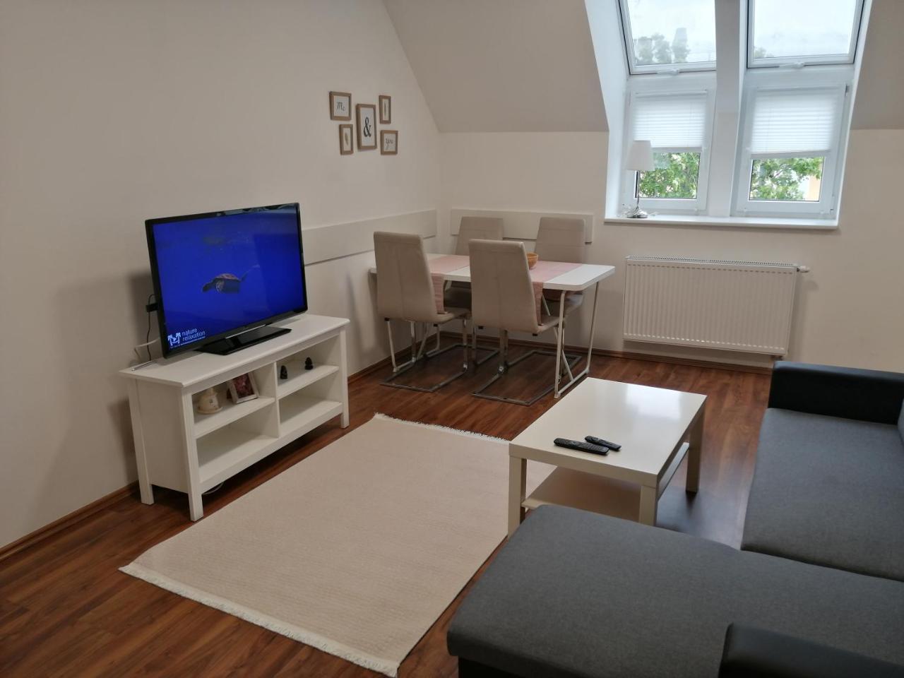 Simtown Suite Apartments 2