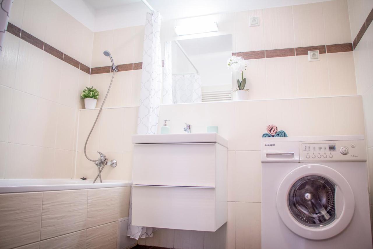 Don Quijote Apartment 2