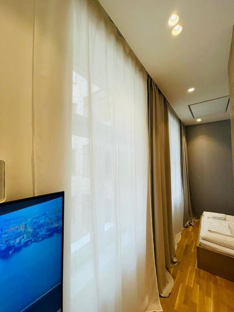 Zeus Design Apartment Erlach #37 1