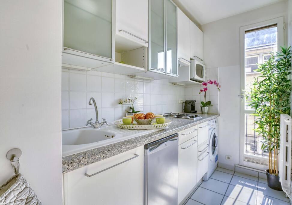 1622 - Beautiful Calm Studio in Le Marais (Adults Only) 1