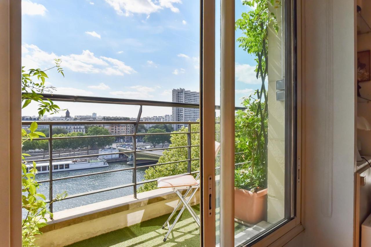 Eiffel Tower Mirabeau Bridge's Eagle Sight 2