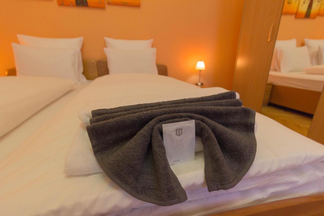 Standard Apartment by Hi5 - Sofie's Suite 1