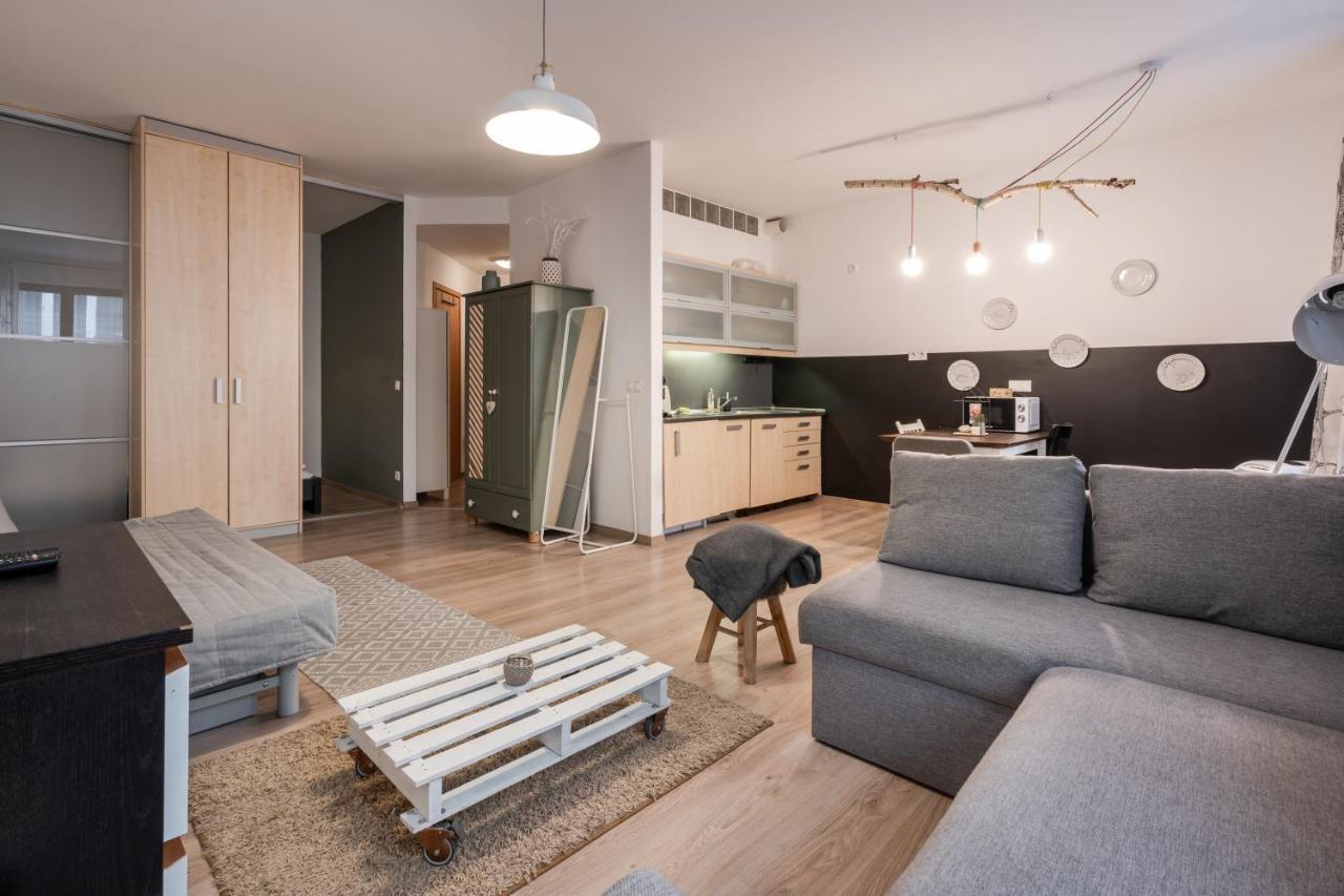 King Care Apartment with A/C 2