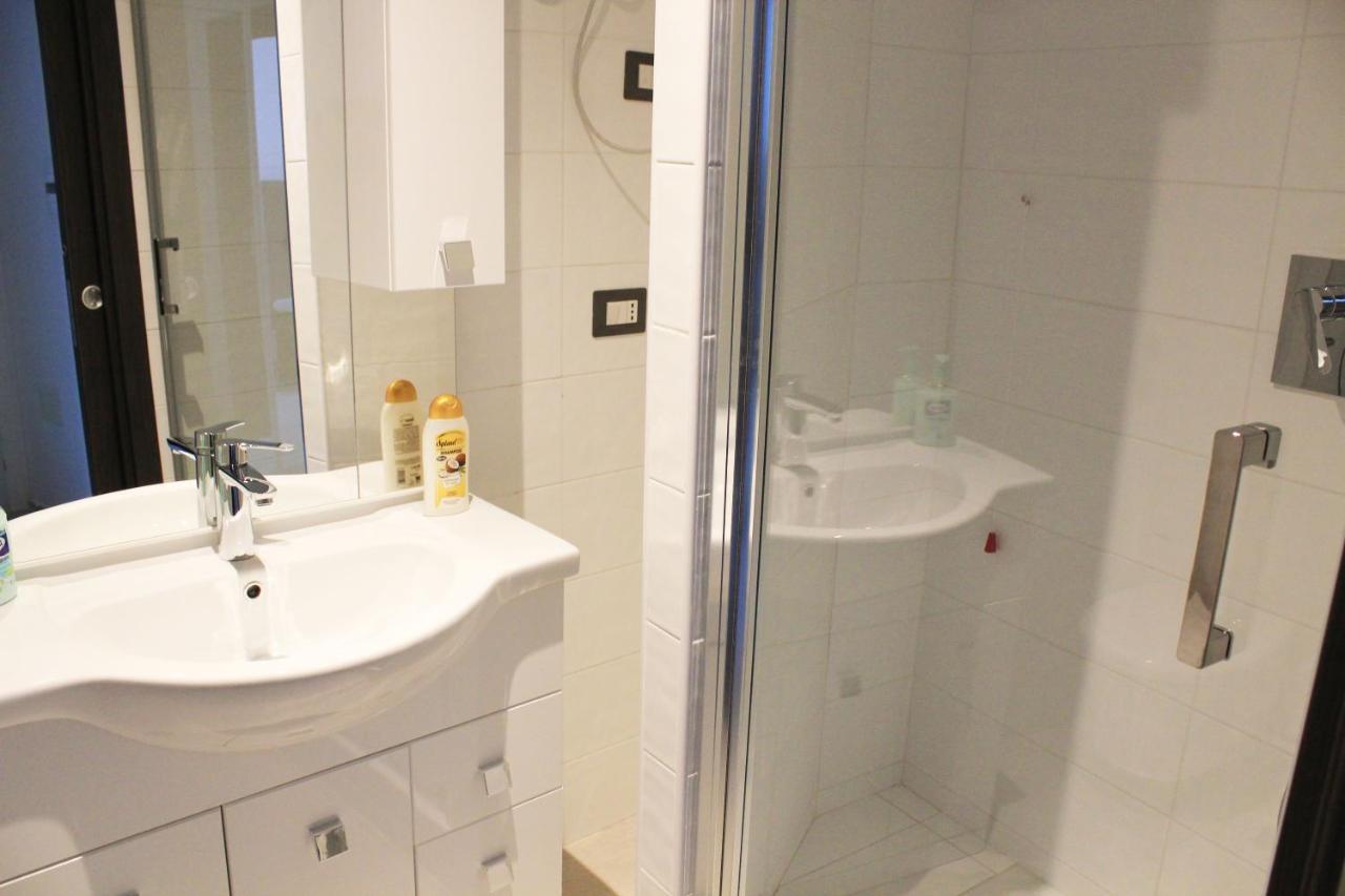 La Locanda Dell'olmo (Adults Only) 2