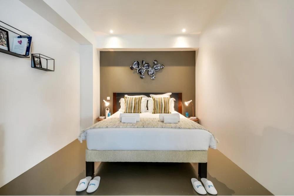 Modern And Eclectic 3bd Duplex in Le Marais! (Adults Only) 2