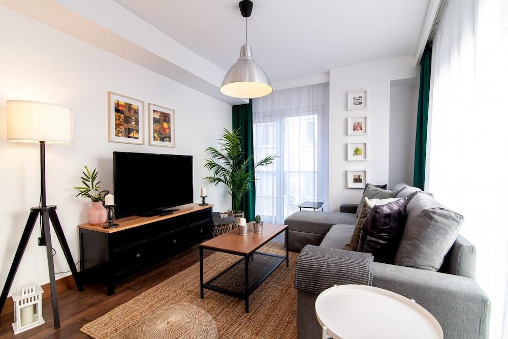 Modern Flat in Sisli with Central Location 2