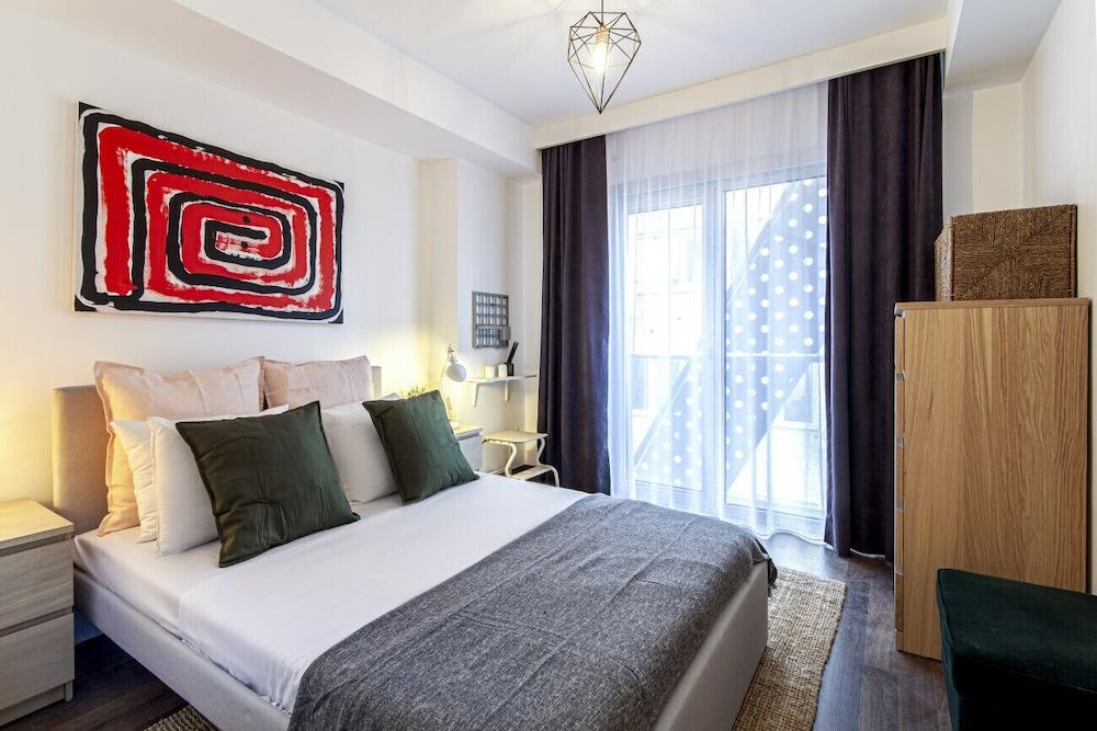 Modern Flat in Sisli with Central Location 1