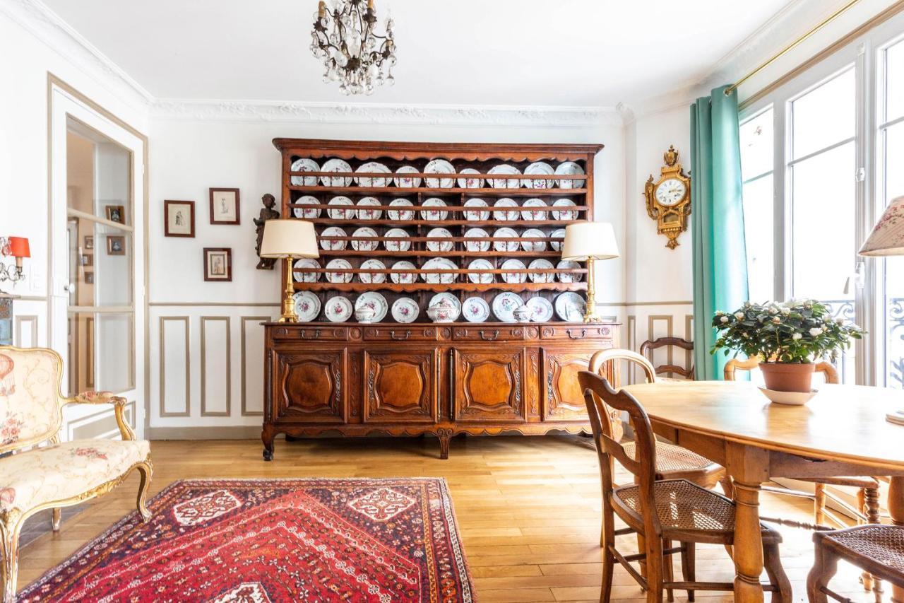 Veeve - the Timekeeper 1