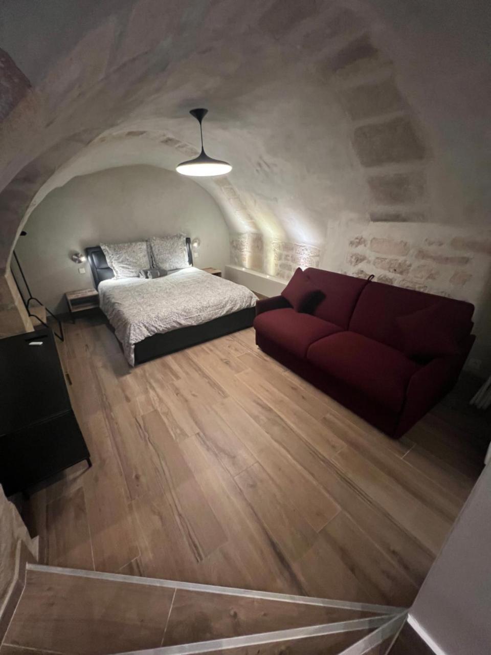 Loft 1 Br Marais, Notre Dame AC by Lcc Agency 2