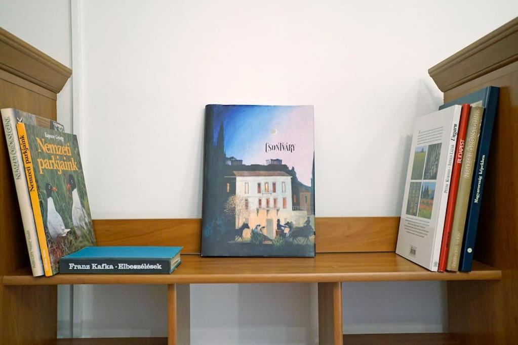 Kiraly Court Apartment #Free Parking 2