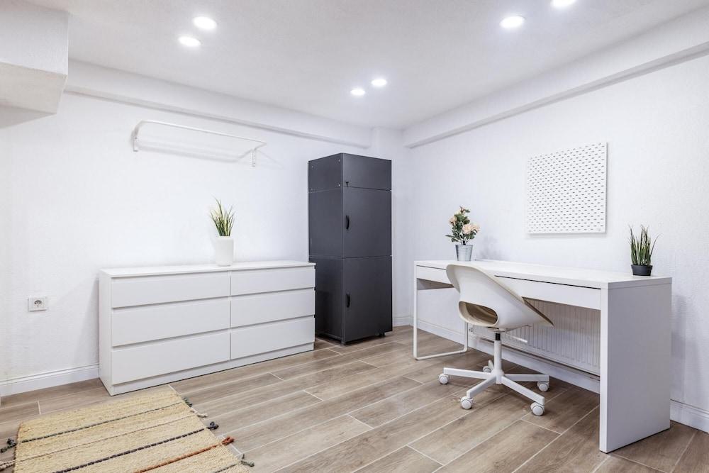 Centrally Located Flat in Sisli Stanbul 1