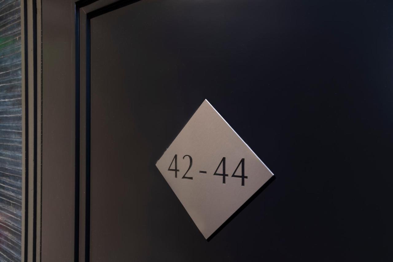 Hotel Gustave Paris 1