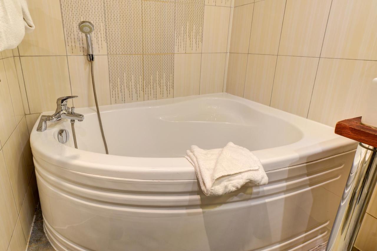 Pavillon de Montmartre 1