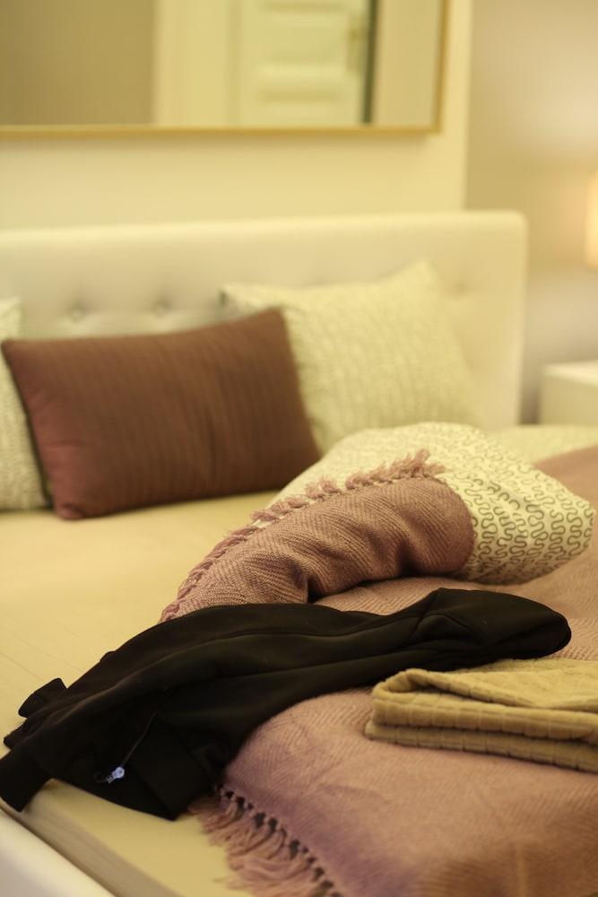 Dfive Apartments - Zichy 1