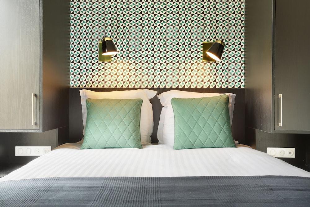 Eiffel Village Apartments Paris 1