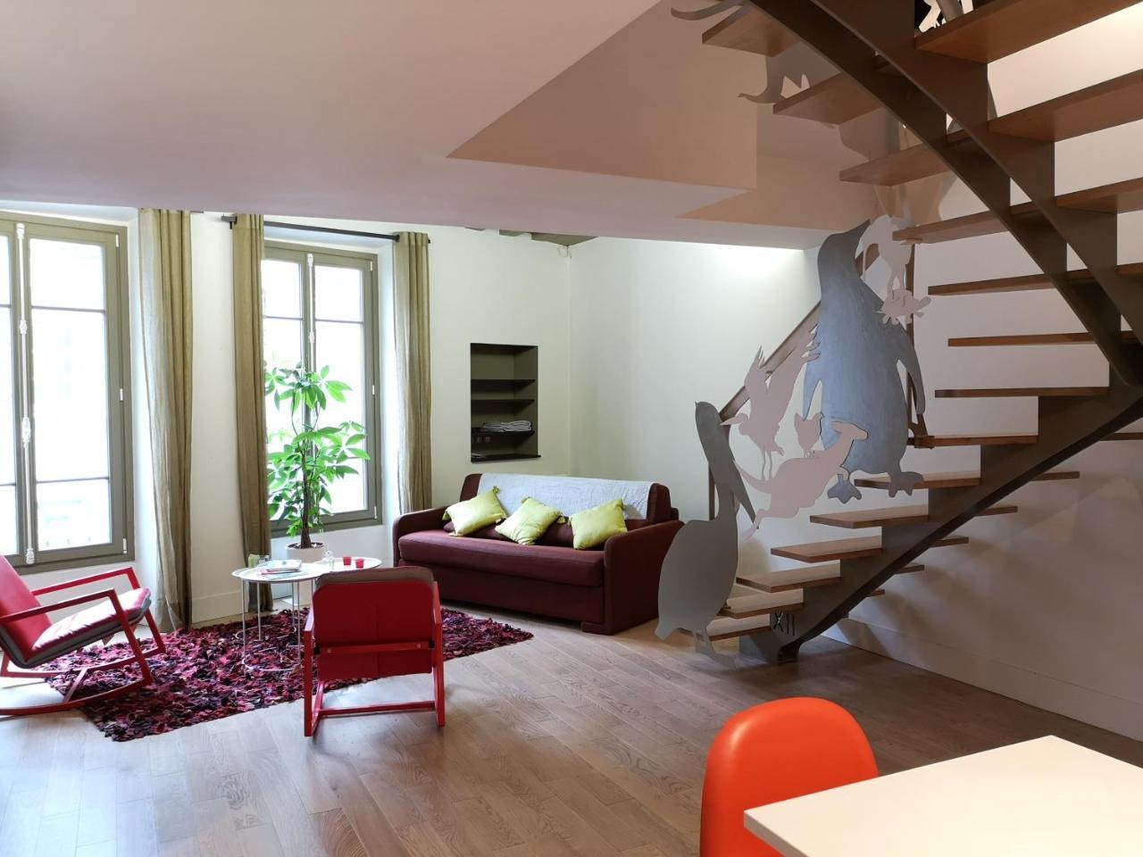 Beautiful Duplex in the Center of Paris 1