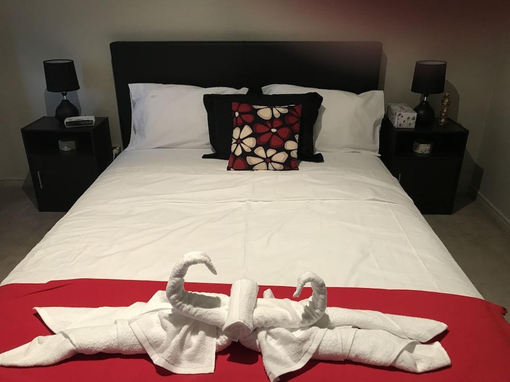 Serviced Apartments Sydney 2
