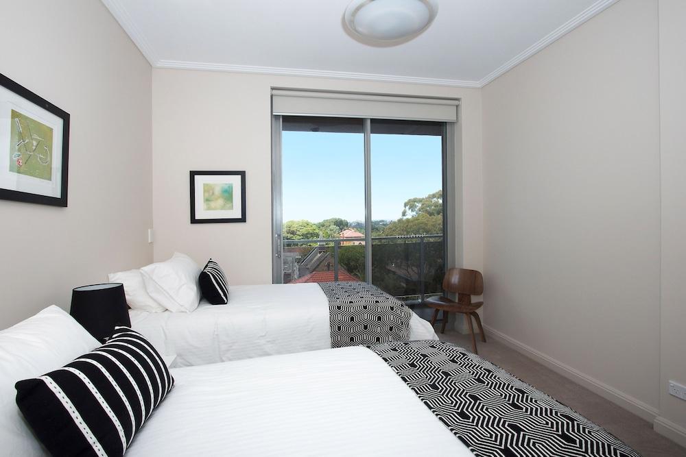 The Junction Palais 2