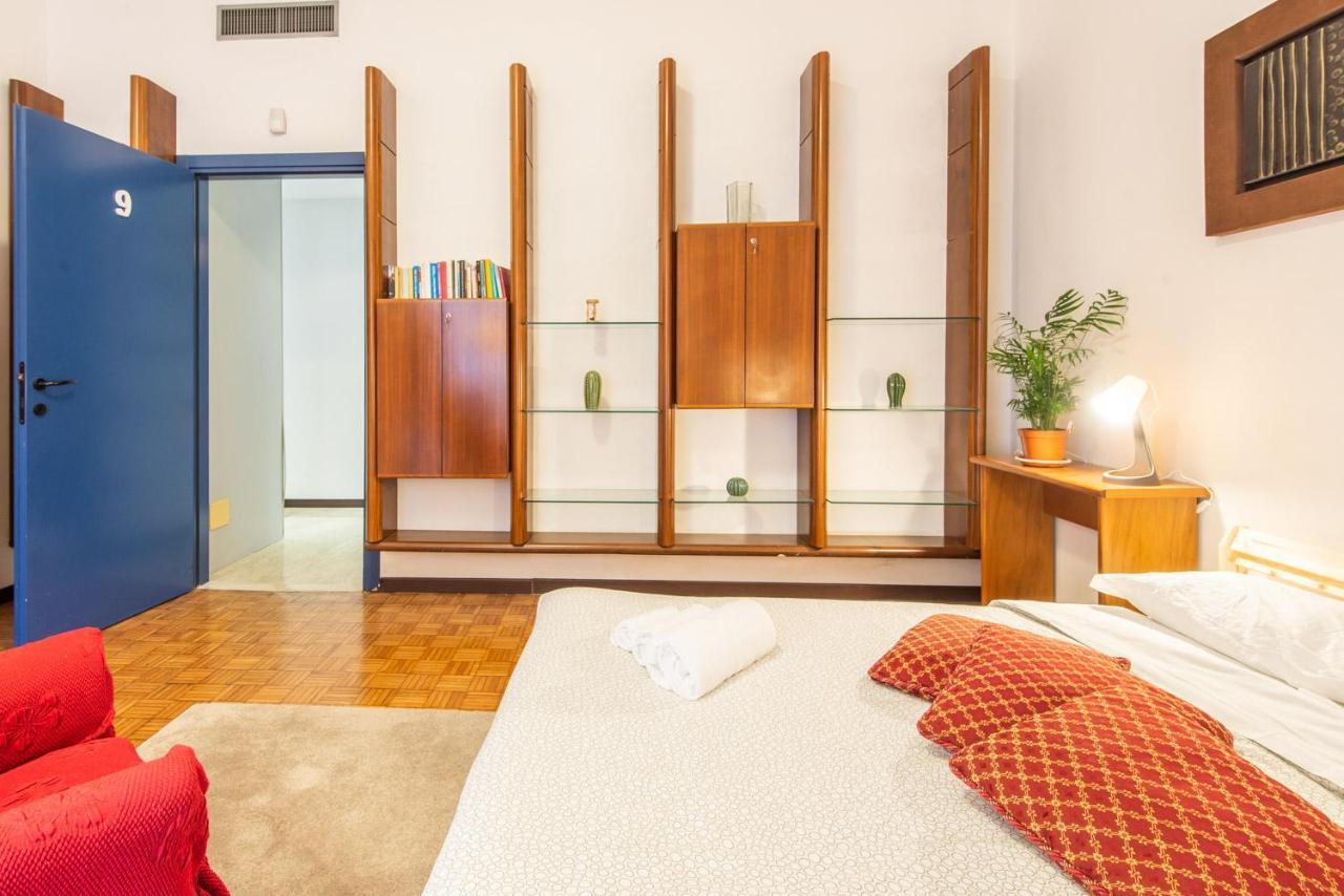 Central Guest House 2