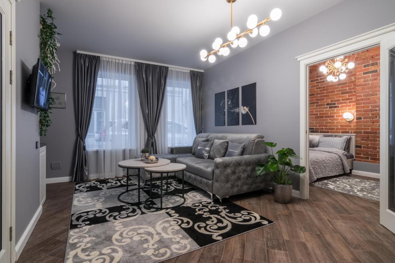 Dandelion Apartment in the Heart of Kaunas