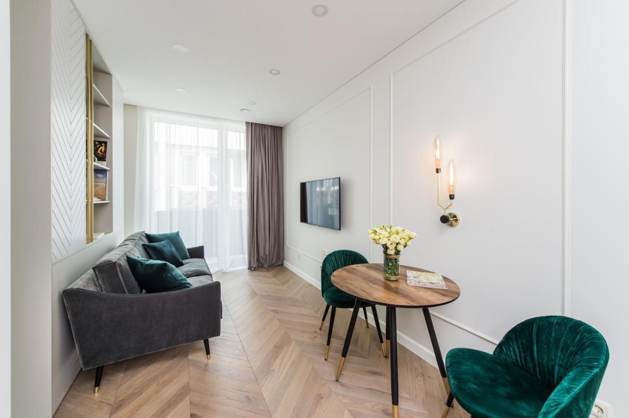 Brand New Studio in Old Town by Hostlovers 1