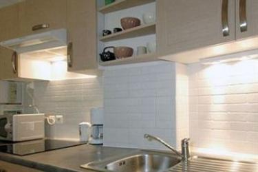 Constance - Paris Montmartre 1