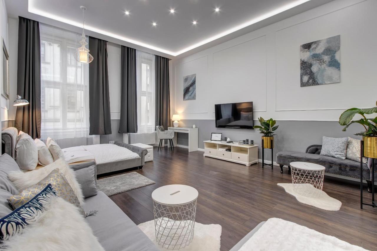 Semmelweis Apartment